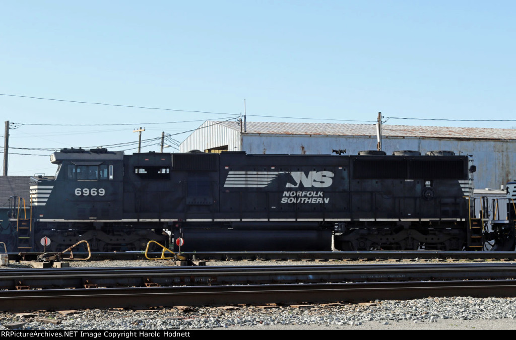 NS 6969